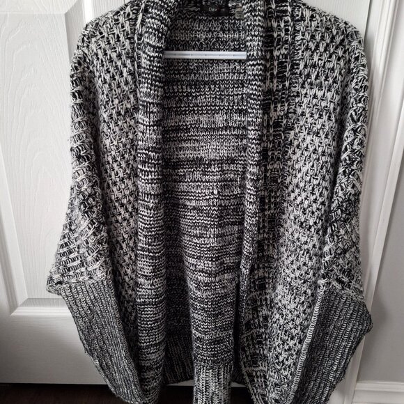 Dex Black and White Wool Blend Knit Cardigan - Picture 2 of 6